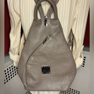 Valentina Italia Pebbled Leather Sling Backpack - EUC